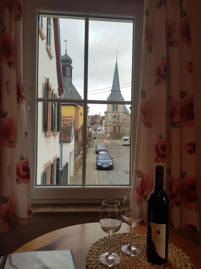 Weingut Und Gaestehaus Henrici Friesenheim is an Ortsgemeinde Экстерьер фото